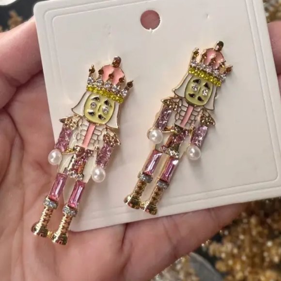 Nutcracker Earrings Womens Ladies Pink Fashion Xmas Holiday Christmas Jewelry - Picture 7 of 13